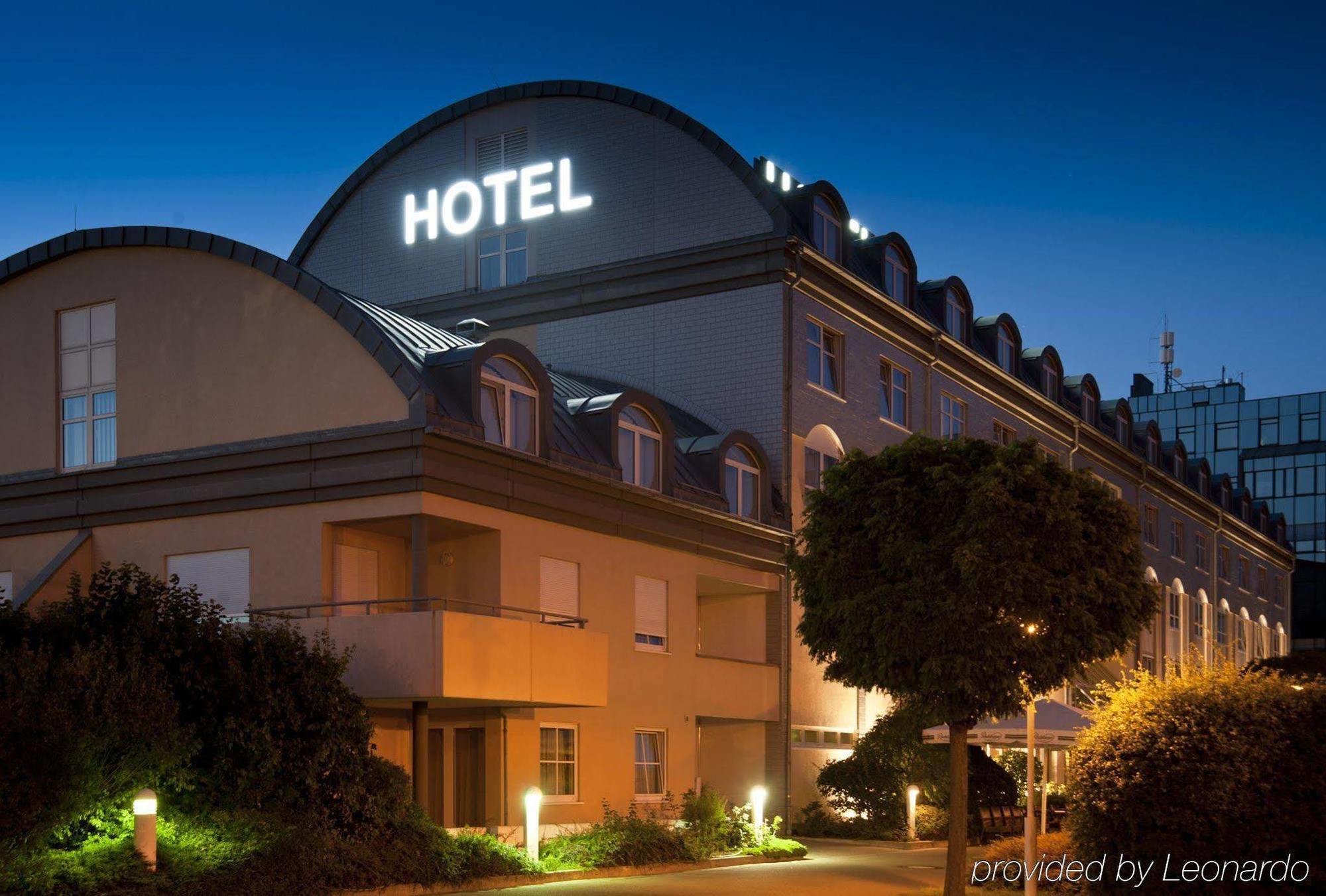 Sachsenpark-Hotel Leipzig Exterior foto
